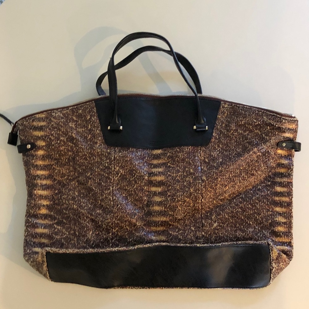 NWOT Kelsi Dagger bag